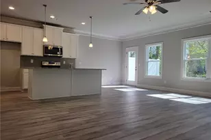 24A Richardson St, Winder, GA 30680 - Photo 3