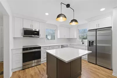 2415 Charleston Oaks Lane, Decatur, GA 30030 - Photo 15