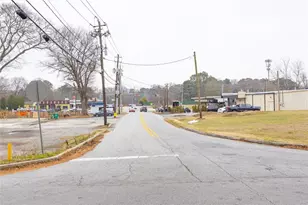 1651 Donna Lynn Dr, Smyrna, GA 30080 - Photo 27