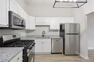 1651 Donna Lynn Dr, Smyrna, GA 30080 - Photo 9