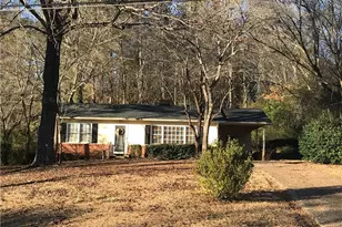 187 Thomas Cir, Roswell, GA 30075 - Photo 1