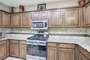 1000 Evian Way, Kennesaw, GA 30152 - Photo 21