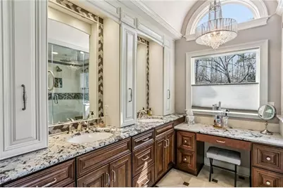 7265 Hunters Branch Drive, Atlanta, GA 30328 - Photo 35