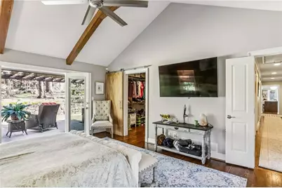 7265 Hunters Branch Drive, Atlanta, GA 30328 - Photo 29