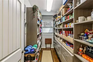 7265 Hunters Branch Dr, Atlanta, GA 30328 - Photo 21