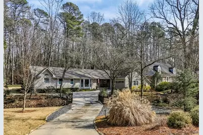 7265 Hunters Branch Drive, Atlanta, GA 30328 - Photo 1