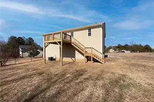 266 Lambert Overlook Cir, Carrollton, GA 30117 - Photo 17