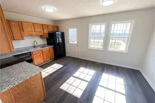 266 Lambert Overlook Cir, Carrollton, GA 30117 - Photo 5