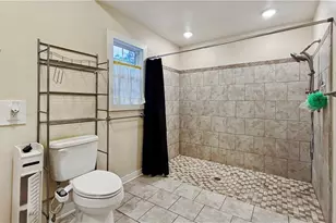 140 1st St, Rome, GA 30161 - Photo 11