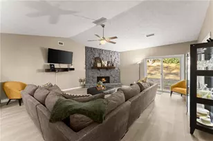 525 Ansley Dr, Roswell, GA 30076 - Photo 9