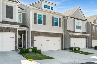 7624 Squire Court, Fairburn, GA 30213 - Photo 3