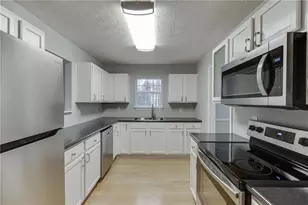 2950 Bridge Dr, Gainesville, GA 30506 - Photo 9