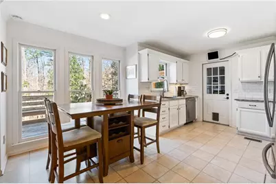 485 Surveyors Point, Suwanee, GA 30024 - Photo 7