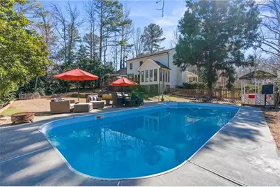 485 Surveyors Point, Suwanee, GA 30024 - Photo 3