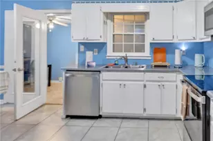 1695 SE Winchester Way, Conyers, GA 30013 - Photo 13