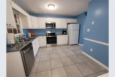 1695 SE Winchester Way, Conyers, GA 30013 - Photo 9