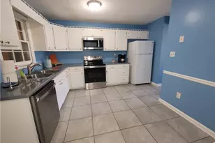 1695 SE Winchester Way, Conyers, GA 30013 - Photo 9