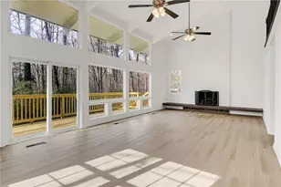 854 Mundys Mill Rd, Jonesboro, GA 30238 - Photo 9