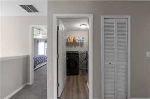 7404 Blue Jay Way, Union City, GA 30291 - Photo 35