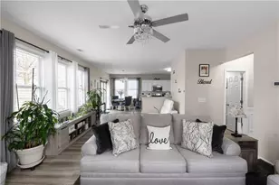 7404 Blue Jay Way, Union City, GA 30291 - Photo 9