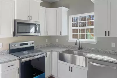 122 Robin Hood Drive #A,B, Dalton, GA 30721 - Photo 5