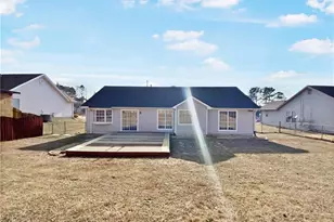 10454 Irongate Ln, Jonesboro, GA 30238 - Photo 5