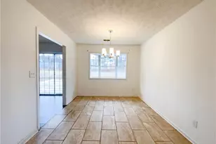 10454 Irongate Ln, Jonesboro, GA 30238 - Photo 15