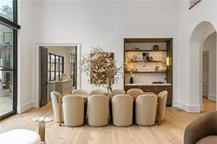 5245 Kenbrook Way, Sandy Springs, GA 30327 - Photo 9