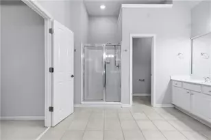 3194 Windsor Lake Dr NE, Atlanta, GA 30319 - Photo 11