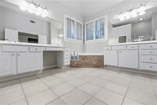 3194 Windsor Lake Dr NE, Atlanta, GA 30319 - Photo 13