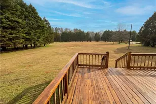 241 4 Points Rd, Jackson, GA 30233 - Photo 17