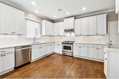 2621 Village Chase Drive, Duluth, GA 30096 - Photo 7