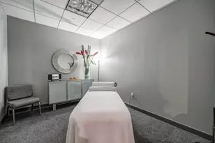 3338 Peachtree Rd NE, Atlanta, GA 30326 - Photo 25