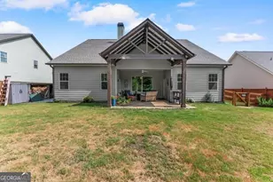 6619 Blue Cove Dr, Flowery Branch, GA 30542 - Photo 9