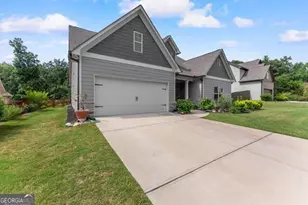 6619 Blue Cove Dr, Flowery Branch, GA 30542 - Photo 3