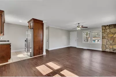 664 Rail Splitter Drive NE, Kennesaw, GA 30144 - Photo 9