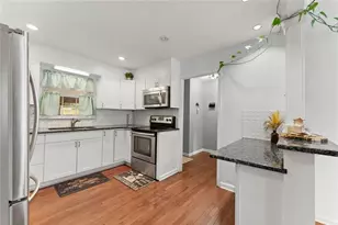 1012 Tanglewood Dr, Gainesville, GA 30501 - Photo 5