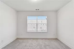 6413 Shalks Xing Dr, Lithonia, GA 30058 - Photo 19