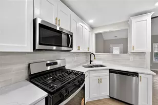 330 Christian Woods Dr, Conyers, GA 30013 - Photo 11