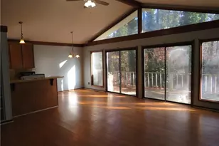 400 Cottonwood Dr, Woodstock, GA 30189 - Photo 3