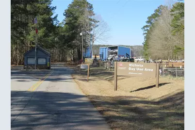 400 Cottonwood Drive, Woodstock, GA 30189 - Photo 5