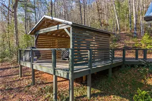 121 Waterfalls Wy, Clarkesville, GA 30523 - Photo 9