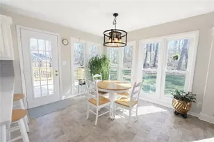 124 Price Hills Ct, Sugar Hill, GA 30518 - Photo 5