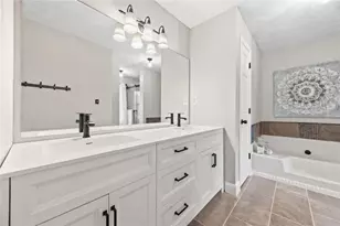 124 Price Hills Ct, Sugar Hill, GA 30518 - Photo 7