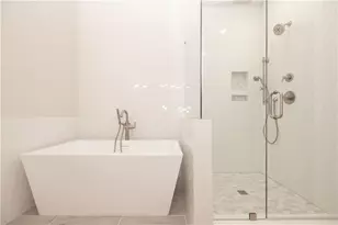 210 Midnight Oak Run, Alpharetta, GA 30009 - Photo 27