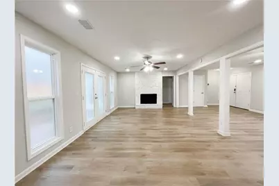 1606 Fieldgreen Overlook, Stone Mountain, GA 30088 - Photo 3