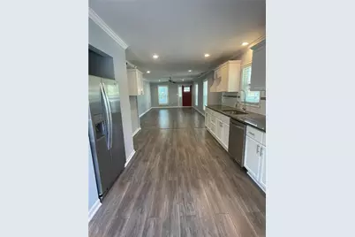 1833 Phillips Avenue, East Point, GA 30344 - Photo 3