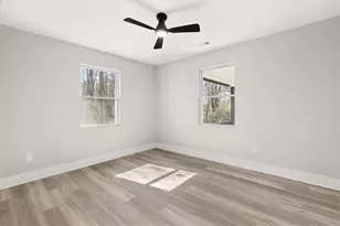 1027 N Born Rd, Stone Mountain, GA 30088 - Photo 19