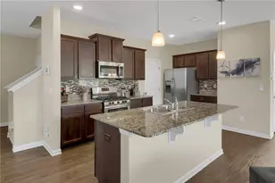 131 Centennial Ridge Dr, Acworth, GA 30102 - Photo 5