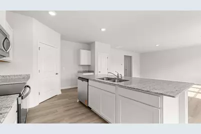 5475 Cypress Circle, College Park, GA 30349 - Photo 7